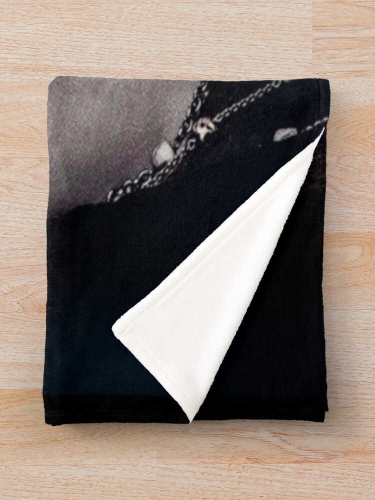 Magnus Bane Shadowhunters Throw Blanket - Image 2