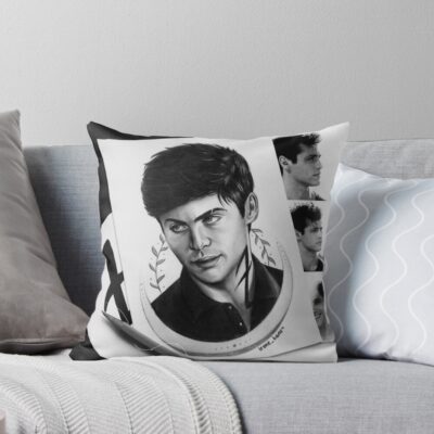 Alec Lightwood Shadowhunters Throw Pillow