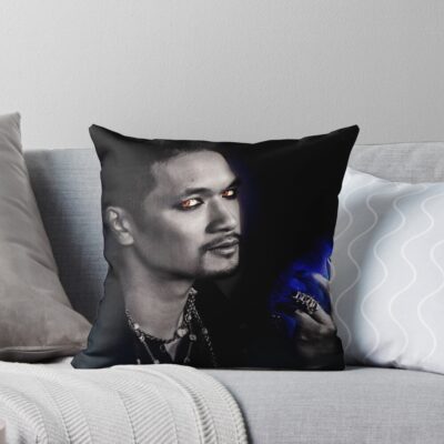 Magnus Bane Shadowhunters Throw Pillow