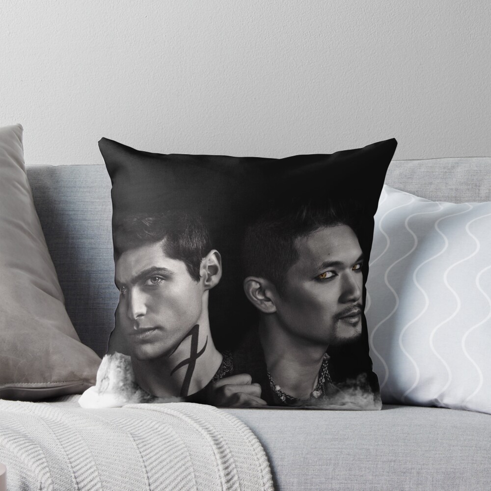 Malec Shadowhunters Throw Pillow